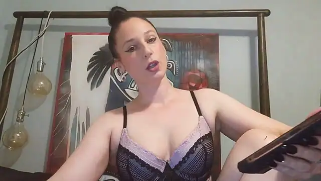 Audrey hotty online show from June 7, 1:56 am