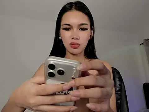 Selene14 online show from June 25, 7:15 pm