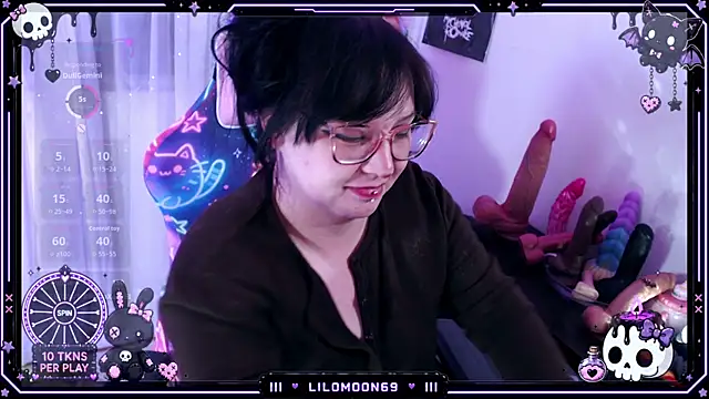 LiloMoon69 online show from July 28, 12:48 pm