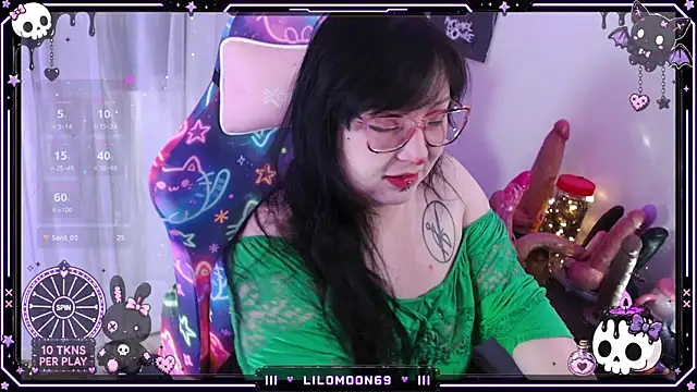 LiloMoon69 online show from July 21, 7:20 am