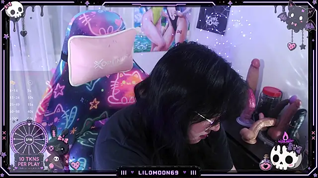 LiloMoon69 online show from June 21, 8:29 am