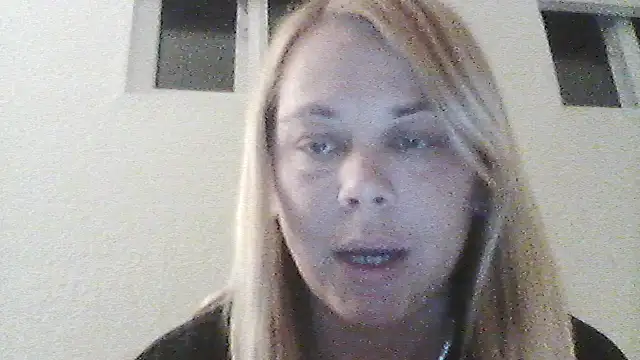 burrkitty online show from January 7, 1:58 pm