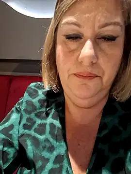 VenusAlpha online show from November 14, 7:47 pm