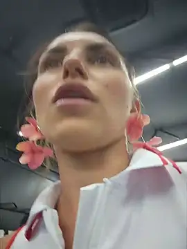 Izabella Bella online show from July 20, 9:23 am