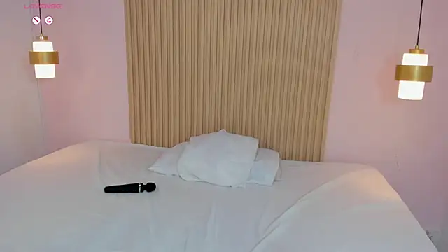 AliceRoss0 online show from July 5, 4:19 am