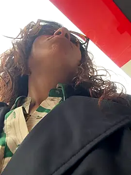 ValeriEvan online show from September 8, 3:11 pm