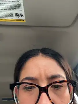 ValeriEvan online show from May 11, 6:05 pm