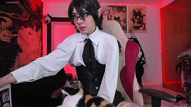 Alicedangerrr online show from May 20, 4:31 am