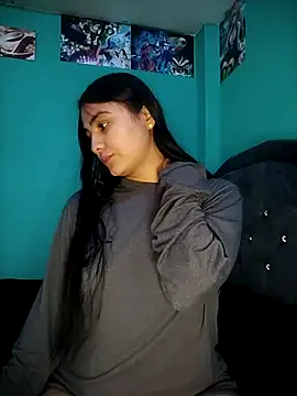 Nahiara velez online show from April 1, 7:00 pm