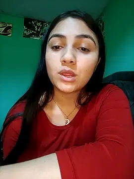 Nahiara velez online show from May 16, 1:30 am