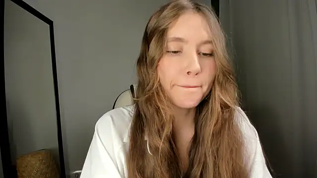 MaryannSoftt online show from September 21, 3:21 pm