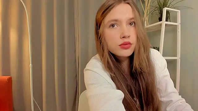 MaryannSoftt online show from October 4, 4:33 pm