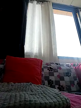 Queen lorena online show from October 16, 2:20 pm