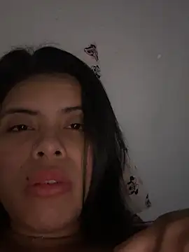 Emilly-musa online show from May 16, 6:27 am