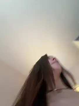 SOFIASWEETSECRETT online show from March 17, 8:29 am