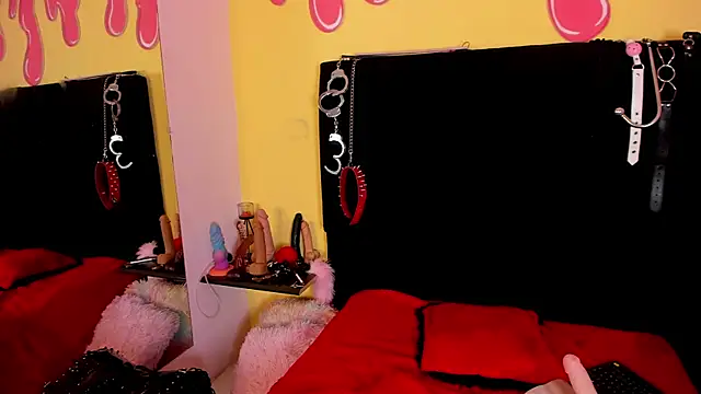 annavi  online show from July 29, 9:26 pm