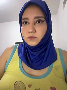 hannahayat online show from June 7, 3:08 pm