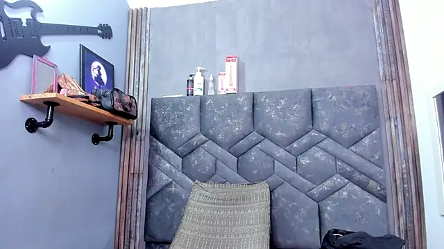 dalilaqueen online show from February 20, 12:18 pm