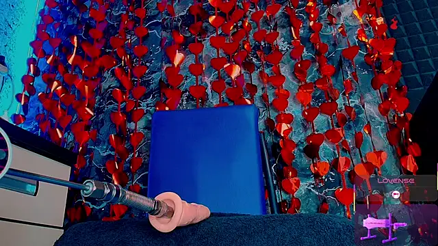 JJJuliaa online show from February 13, 1:57 pm