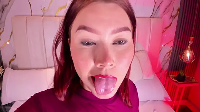 LiaTink online show from June 4, 2:43 pm