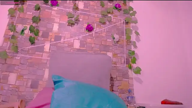 CrazyRousex online show from June 10, 6:06 pm