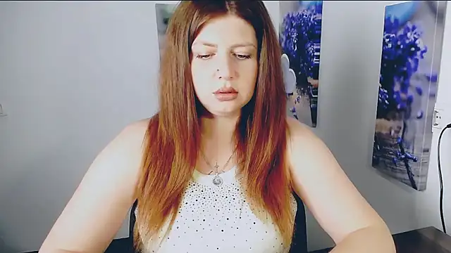 Lizzy Love online show from June 19, 10:52 am