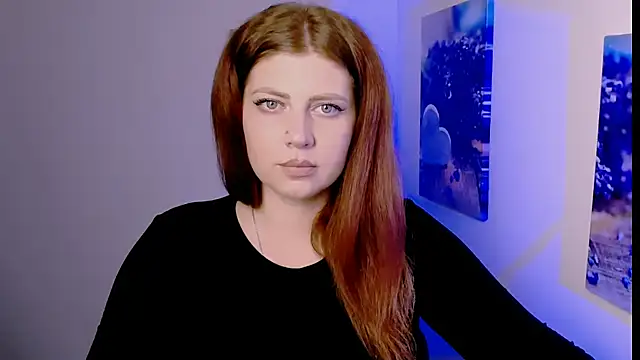 Lizzy Love online show from November 23, 2:30 pm