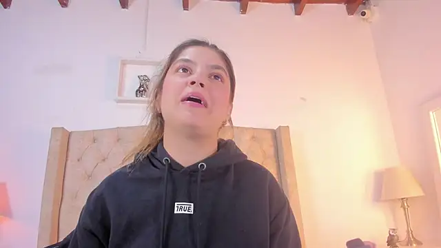 allisson m online show from October 15, 12:19 pm