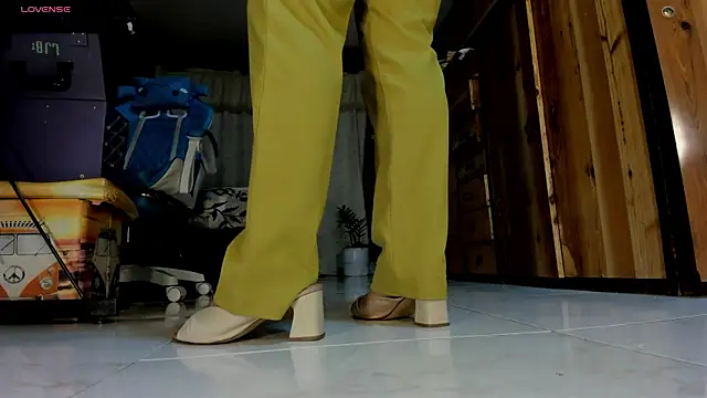 Cristina Vanegas631 online show from March 10, 9:41 pm