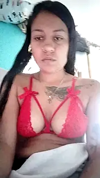 Snapshot of Tiphanydirty3 chatting on October 10, 8:25 pm Tiphanydirty3 online show from October 10, 8:25 pm