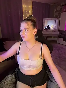 Lexi noah online show from December 21, 9:41 pm