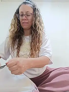 miss hanna07 online show from November 23, 6:09 pm