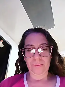 miss hanna07 online show from June 14, 2:35 am
