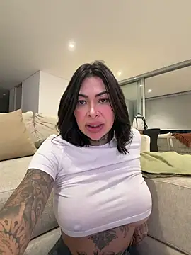 Iam Annii online show from March 6, 12:06 am