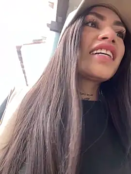 Effy Bonny online show from October 14, 6:32 pm