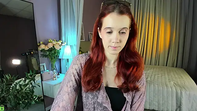 Dearly Emily online show from July 4, 5:20 pm
