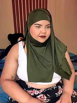 Snapshot of _Shara_Handal_ chatting on September 27, 8:21 am Shara Handal online show from September 27, 8:21 am