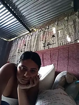 sexy-latin10 online show from April 30, 5:40 pm