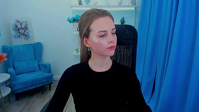 MileyWings online show from November 17, 1:56 pm