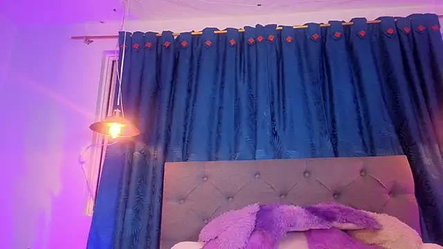 angelica bouvier online show from June 22, 8:06 pm
