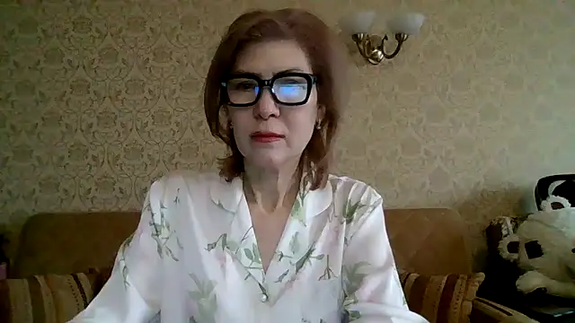 Elegant00Lady online show from February 24, 4:33 am