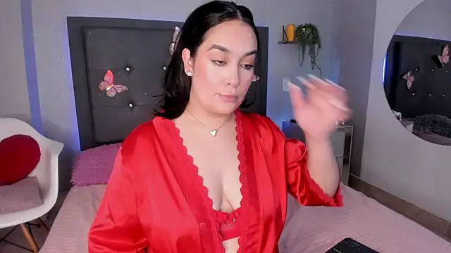 emma lye online show from July 1, 6:40 pm