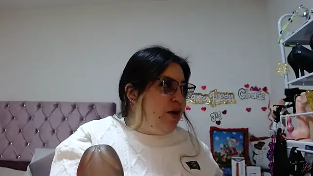 lanaqueen699 online show from December 1, 12:19 pm