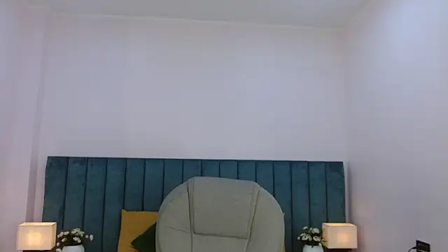 april bunnyy online show from June 11, 12:32 am