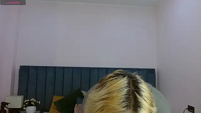 april bunnyy online show from June 16, 8:43 pm