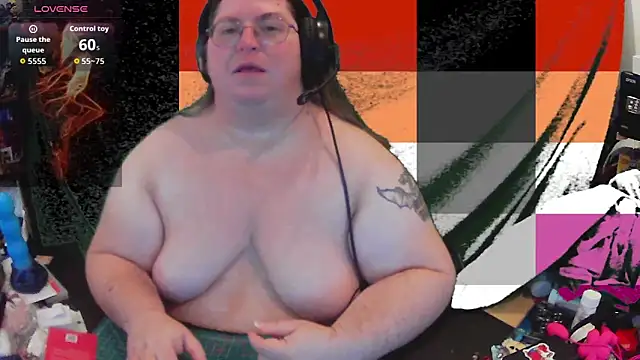 ShibariTurtleDuck online show from June 18, 2:11 pm