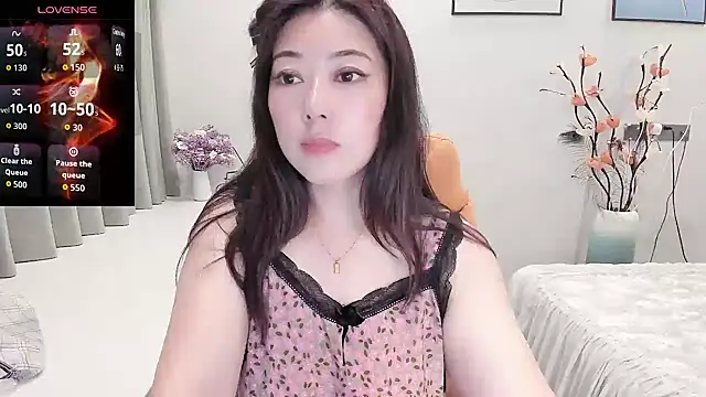 Snapshot of Crystal_Wings chatting on September 18, 12:47 pm Crystal Wings online show from September 18, 12:47 pm