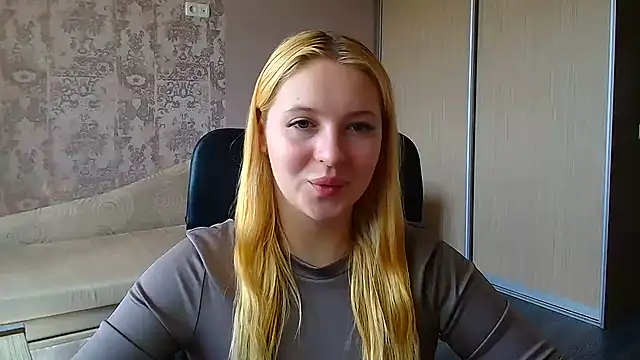 Milka kiss  online show from June 27, 12:22 pm