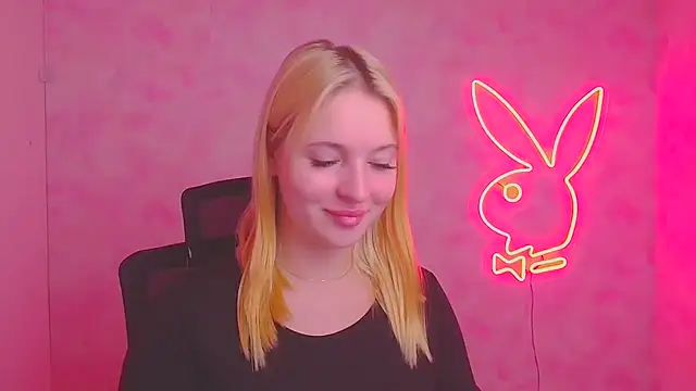 Milka kiss  online show from November 6, 12:33 pm