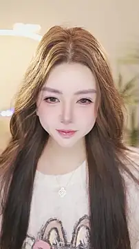 Qiaoqiao  online show from June 17, 4:19 pm
